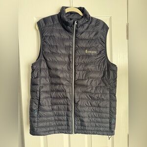 Cotopaxi Black Puffer Vest men’s Largr